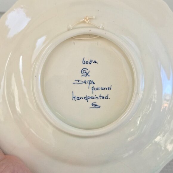 3/$75🥳 Vintage Mid Century Delft Blue Decorative Wall Plate - Picture 5 of 5